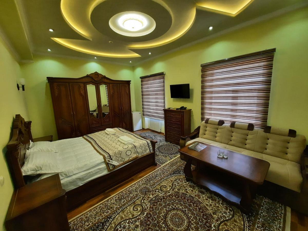 Hotel Vostok à Samarcande Extérieur photo
